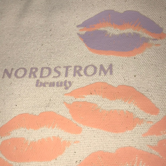 New Nordstrom beauty canvas cosmetic bag - Picture 2 of 5